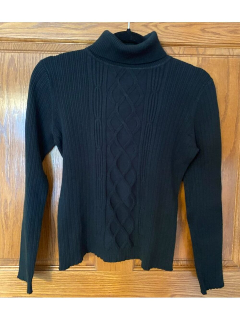 New York & Company Black Ribbed/Cable Knit Turtleneck Long Sleeve Size M